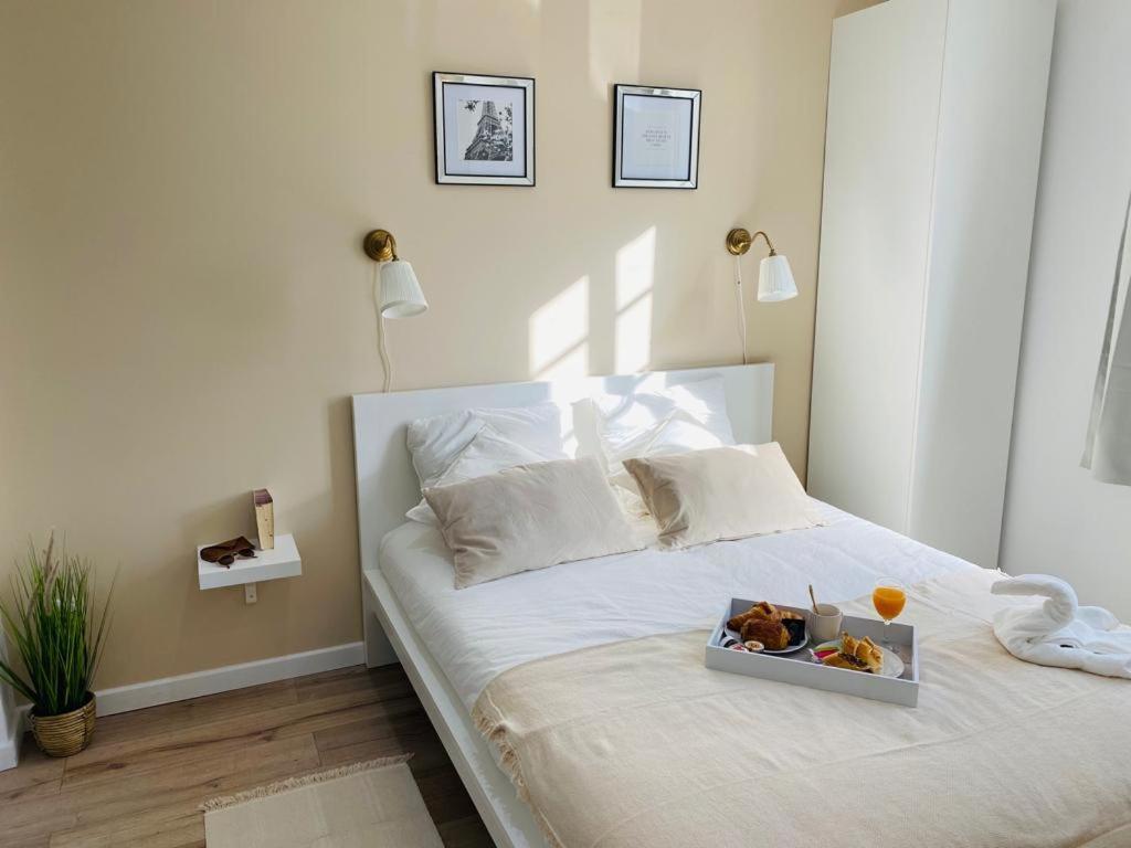 Studio Cosy En Plein Coeur De Soissons Apartment Exterior photo